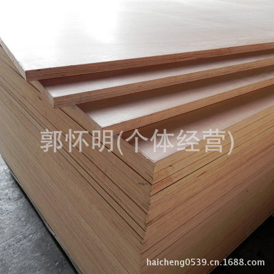 家居装饰新宠 艺达利杨木木工板为何成为家具制作首选
